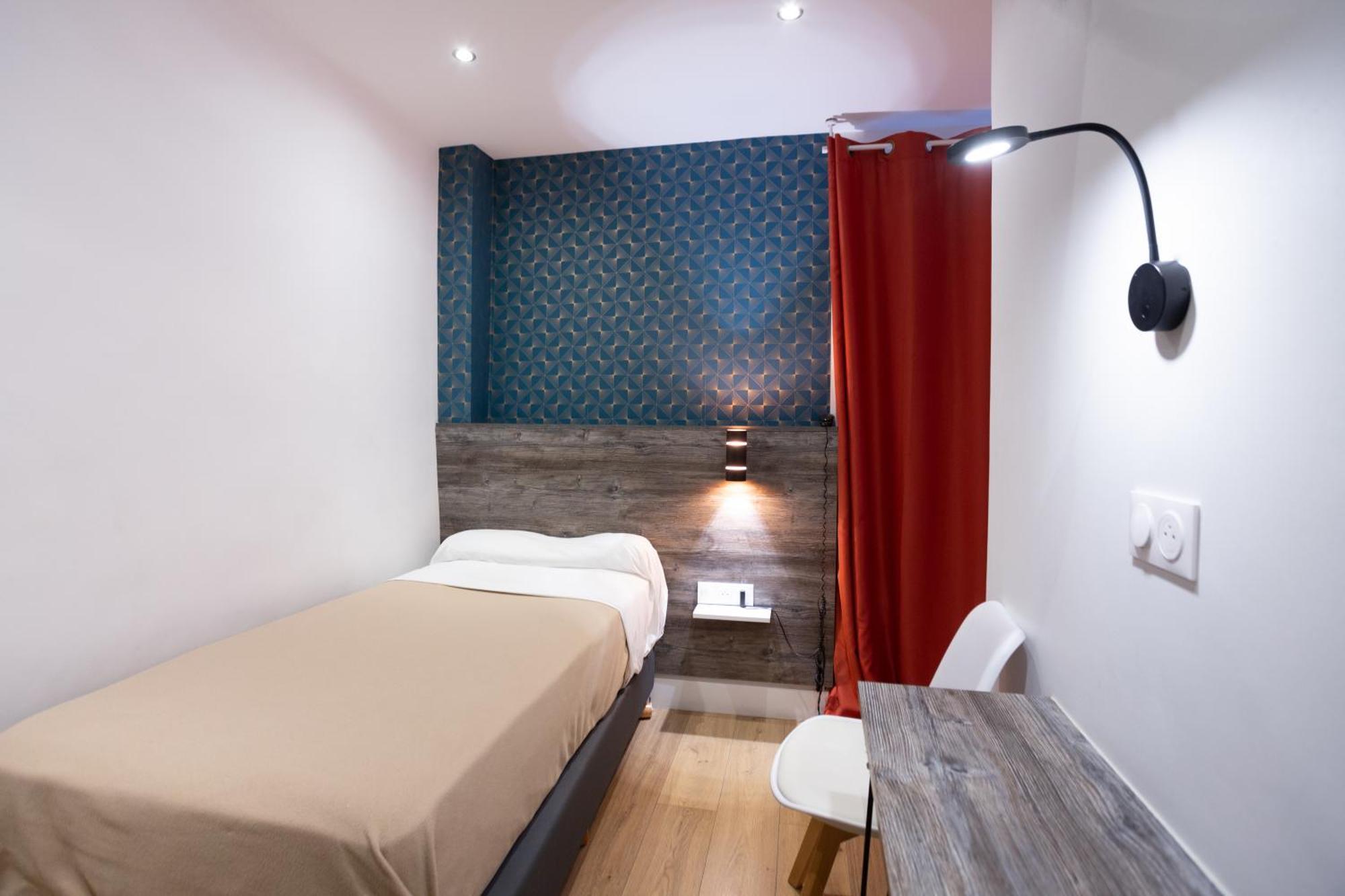 Hotel Leonard De Vinci 75011 Parigi Esterno foto