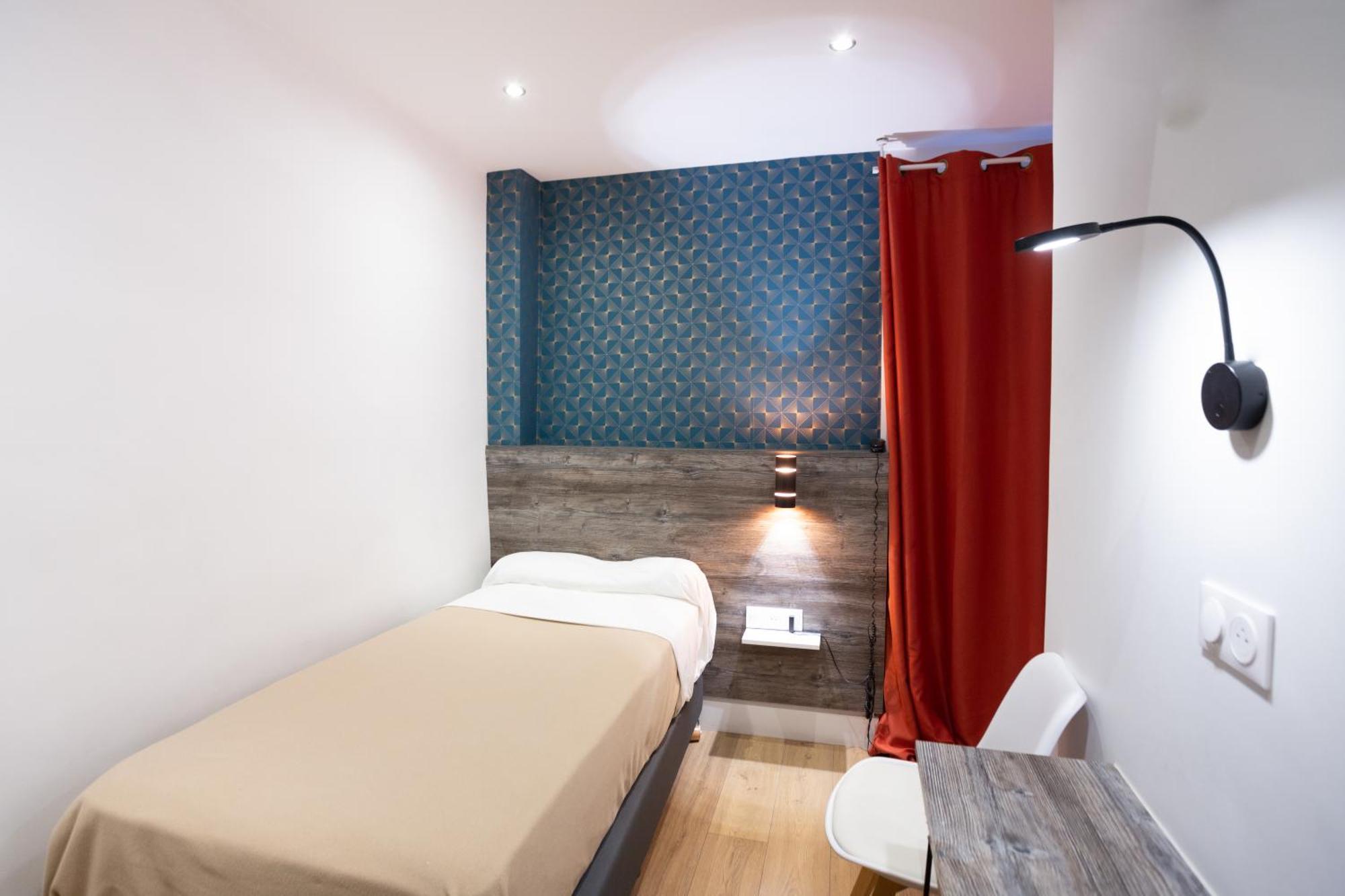 Hotel Leonard De Vinci 75011 Parigi Esterno foto
